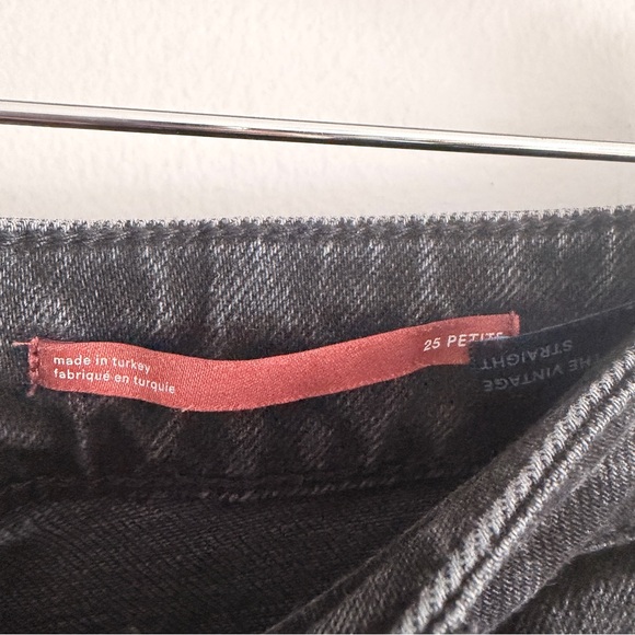 Pilcro Anthropologie 25 Petite Black Distressed Straight Leg Ankle Jeans - Picture 2 of 7